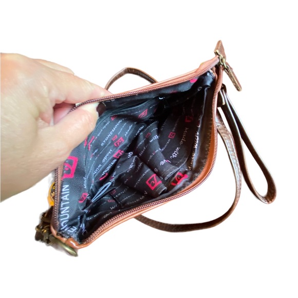 Stone Mountain 2 Tone Brown Convertible Crossbody Purse - Picture 5 of 10